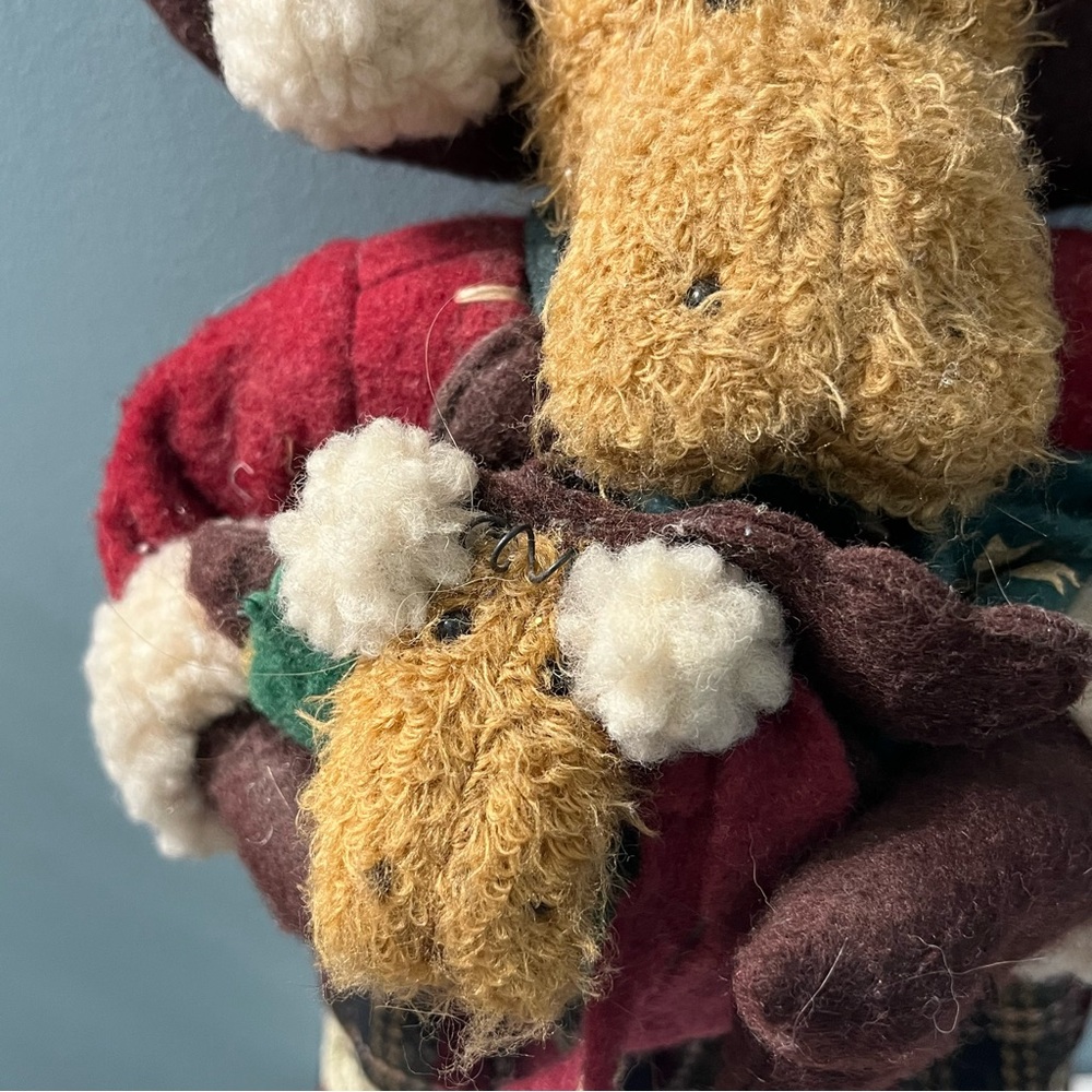 Set of (2) Primitive Christmas Holiday Winter Ice Skating Moose Family Decor - Picture 7 of 12